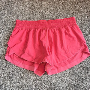 Lululemon Free Spirit Short Size 10